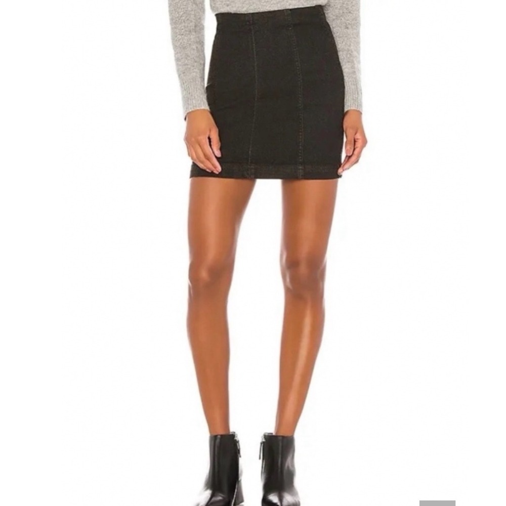 Free People Modern Femme Black Denim‎ Mini Skirt High Waisted Size 0